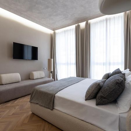 Duomo Collection Hotel Milan Exterior photo