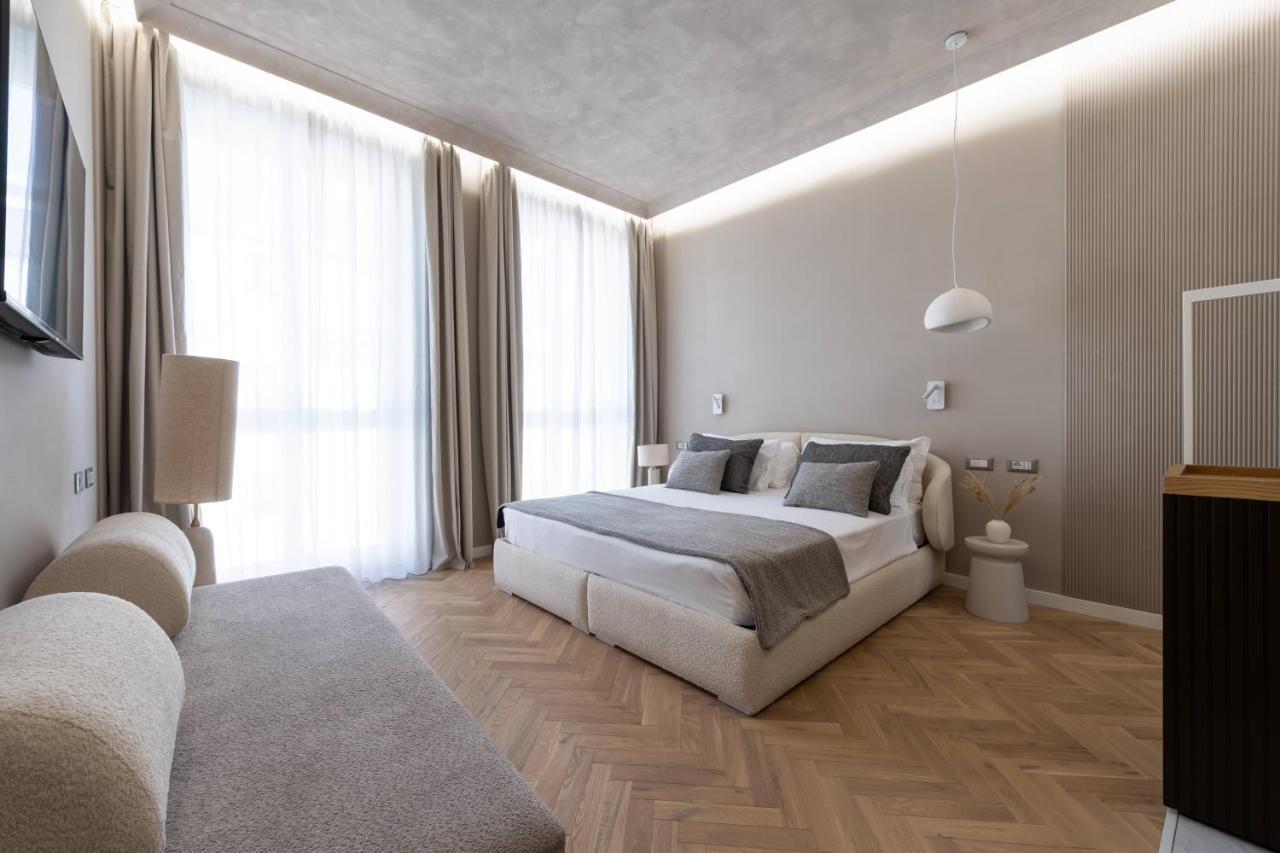 Duomo Collection Hotel Milan Exterior photo